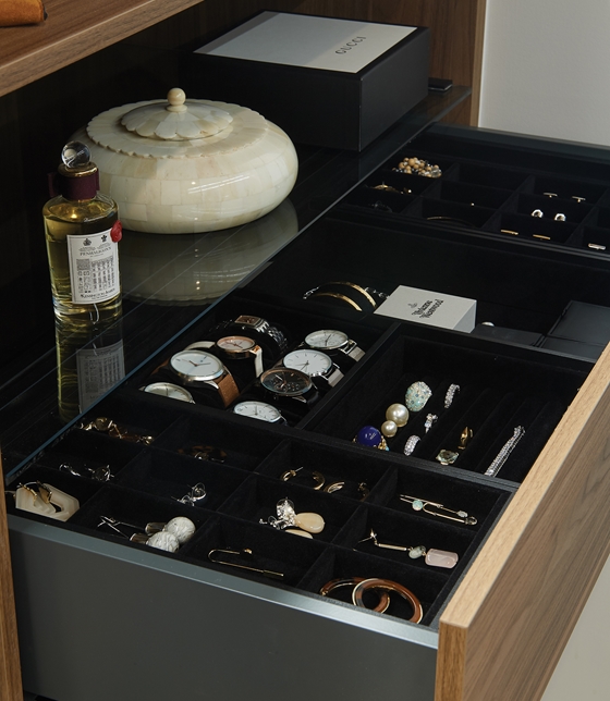 Opulent accessories